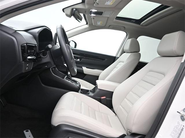 used 2025 Honda CR-V car, priced at $35,994