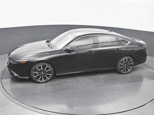 new 2025 Honda Accord Hybrid car, priced at $39,300