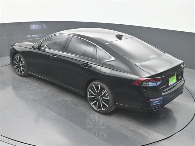 new 2025 Honda Accord Hybrid car, priced at $39,300