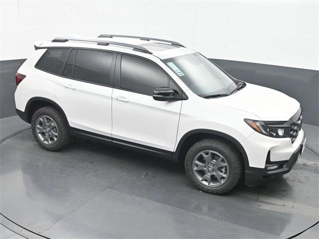 new 2025 Honda Passport car, priced at $45,895