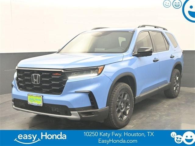 new 2025 Honda Pilot car, priced at $49,855