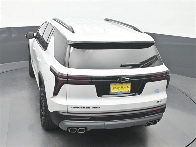 used 2024 Chevrolet Traverse car, priced at $46,118