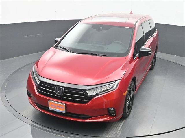 used 2024 Honda Odyssey car, priced at $42,260