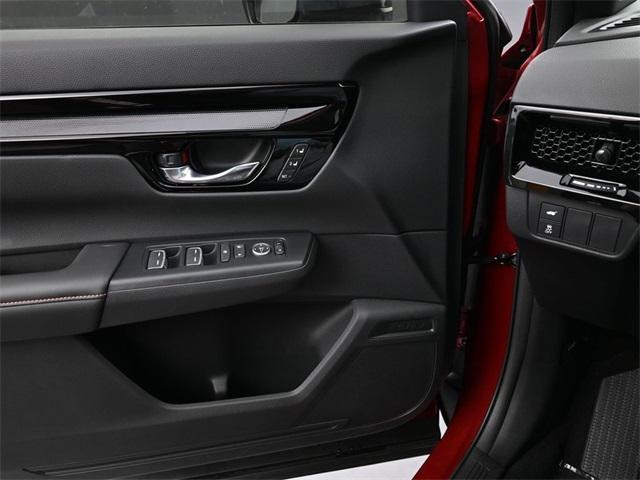 new 2025 Honda CR-V Hybrid car, priced at $41,555