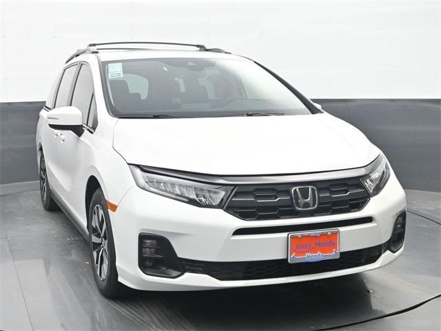 new 2025 Honda Odyssey car, priced at $43,760