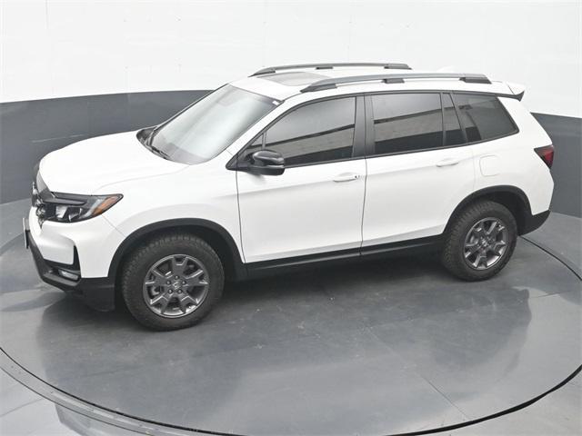 used 2024 Honda Passport car, priced at $39,085