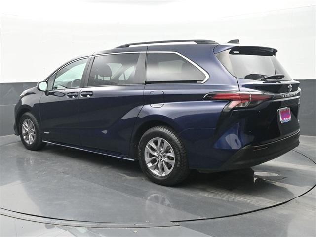 used 2021 Toyota Sienna car, priced at $30,854