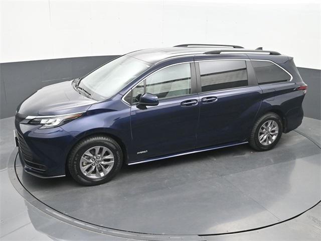 used 2021 Toyota Sienna car, priced at $30,854