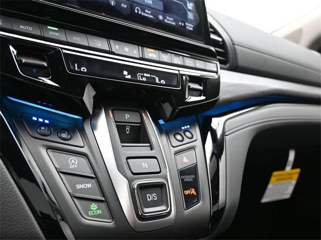 new 2025 Honda Odyssey car, priced at $51,635