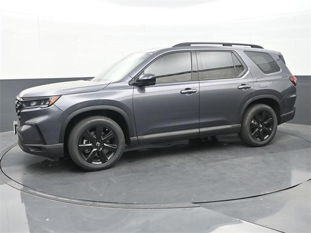 new 2025 Honda Pilot car, priced at $54,580