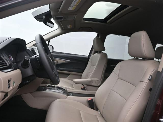 used 2022 Honda Pilot car, priced at $32,561