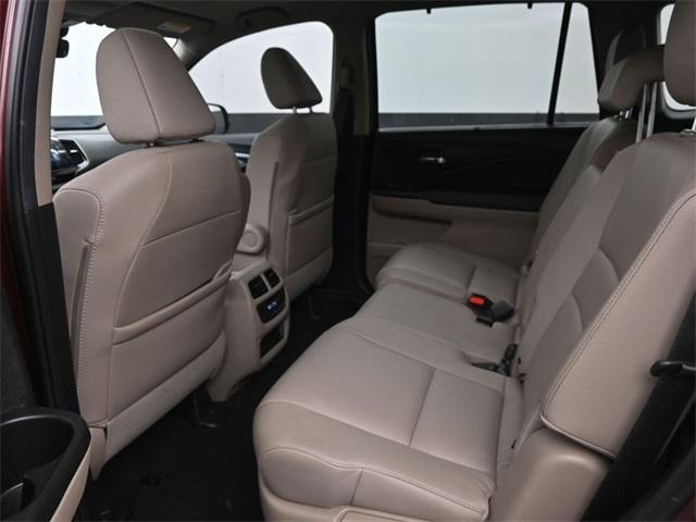 used 2022 Honda Pilot car, priced at $32,561