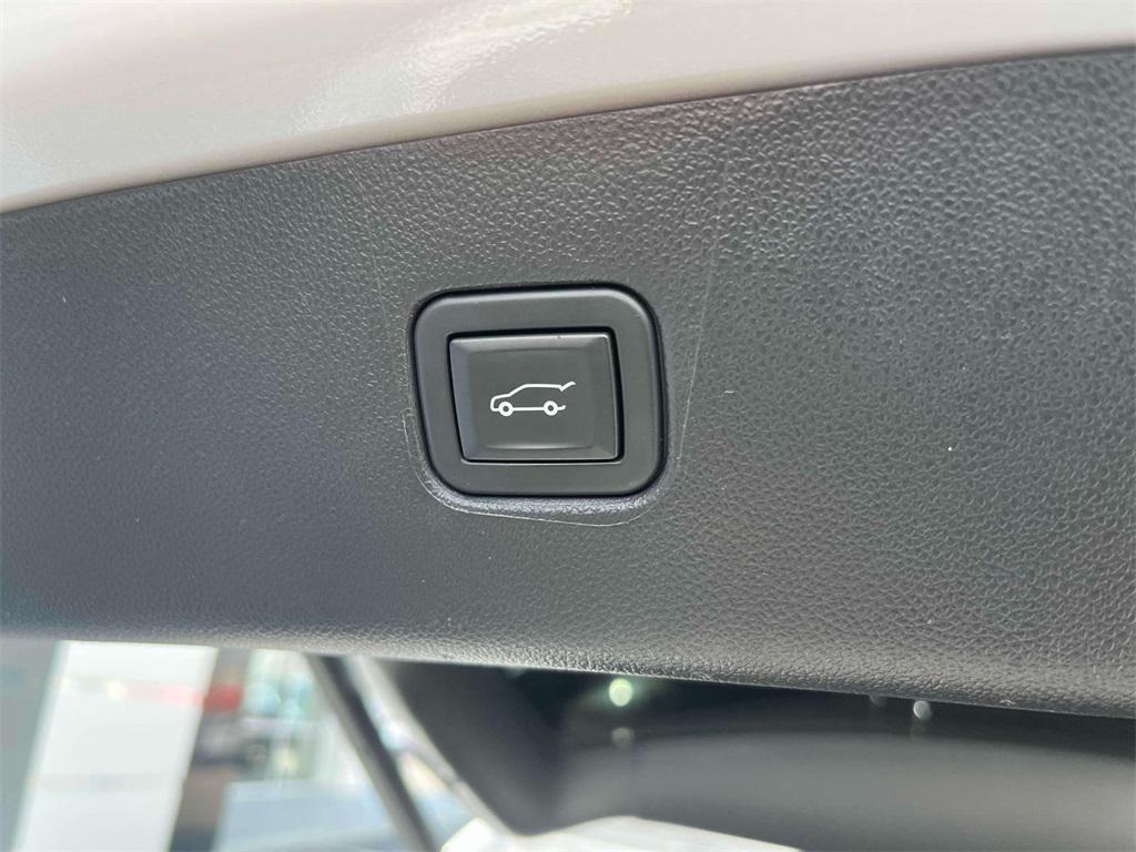 used 2021 Chevrolet Blazer car, priced at $26,890