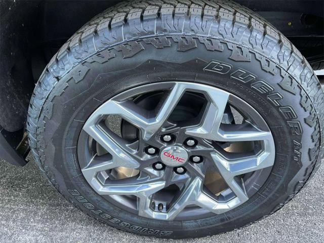 new 2025 GMC Sierra 1500 car