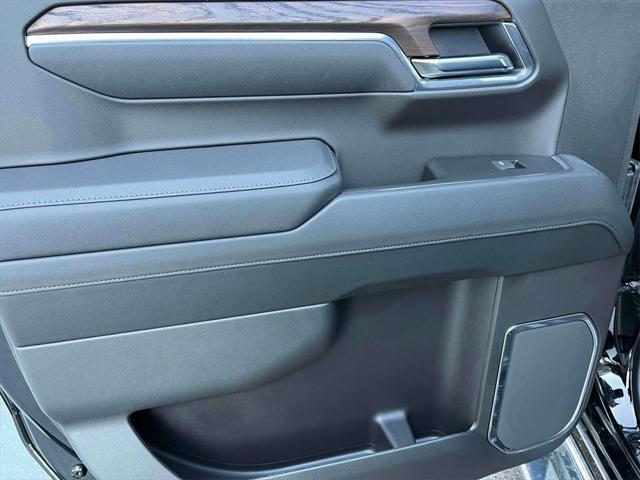 new 2025 GMC Sierra 1500 car