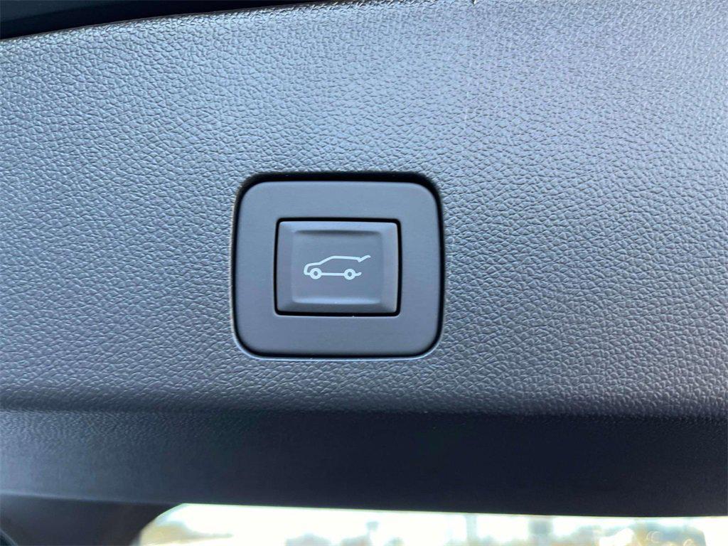 new 2024 Buick Encore GX car, priced at $37,145