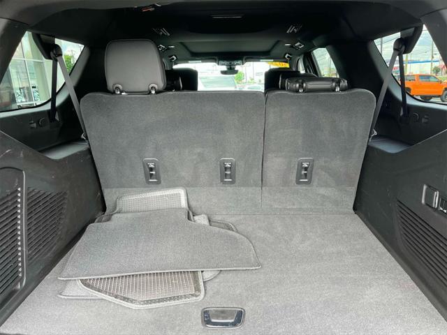 used 2021 GMC Yukon XL car, priced at $58,027