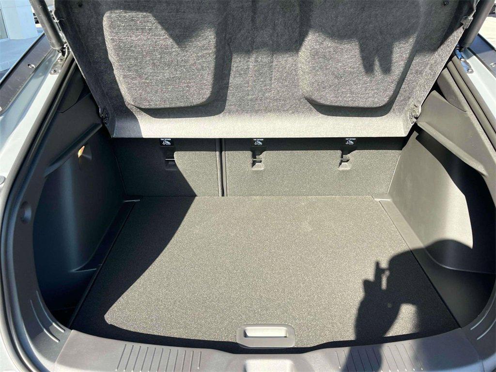 new 2025 Buick Envista car, priced at $27,875