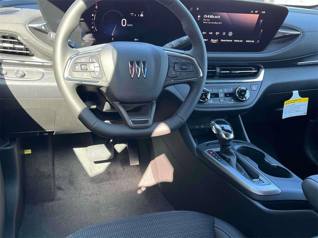 new 2025 Buick Envista car, priced at $27,875