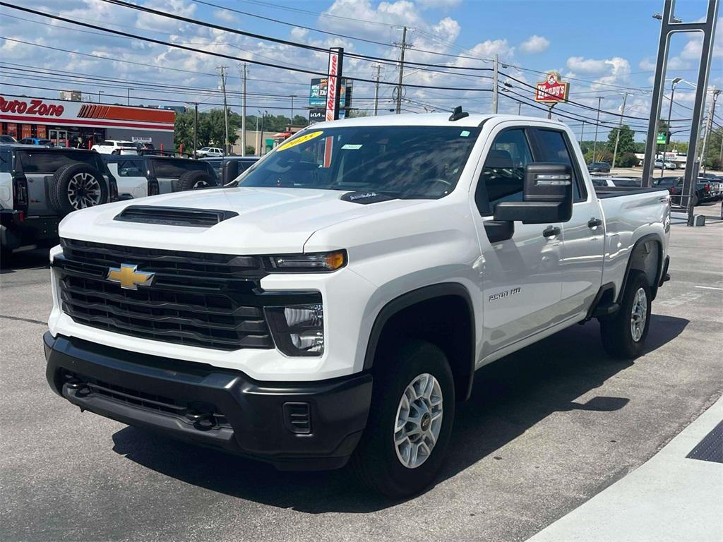 used 2025 Chevrolet Silverado 2500 car, priced at $47,638