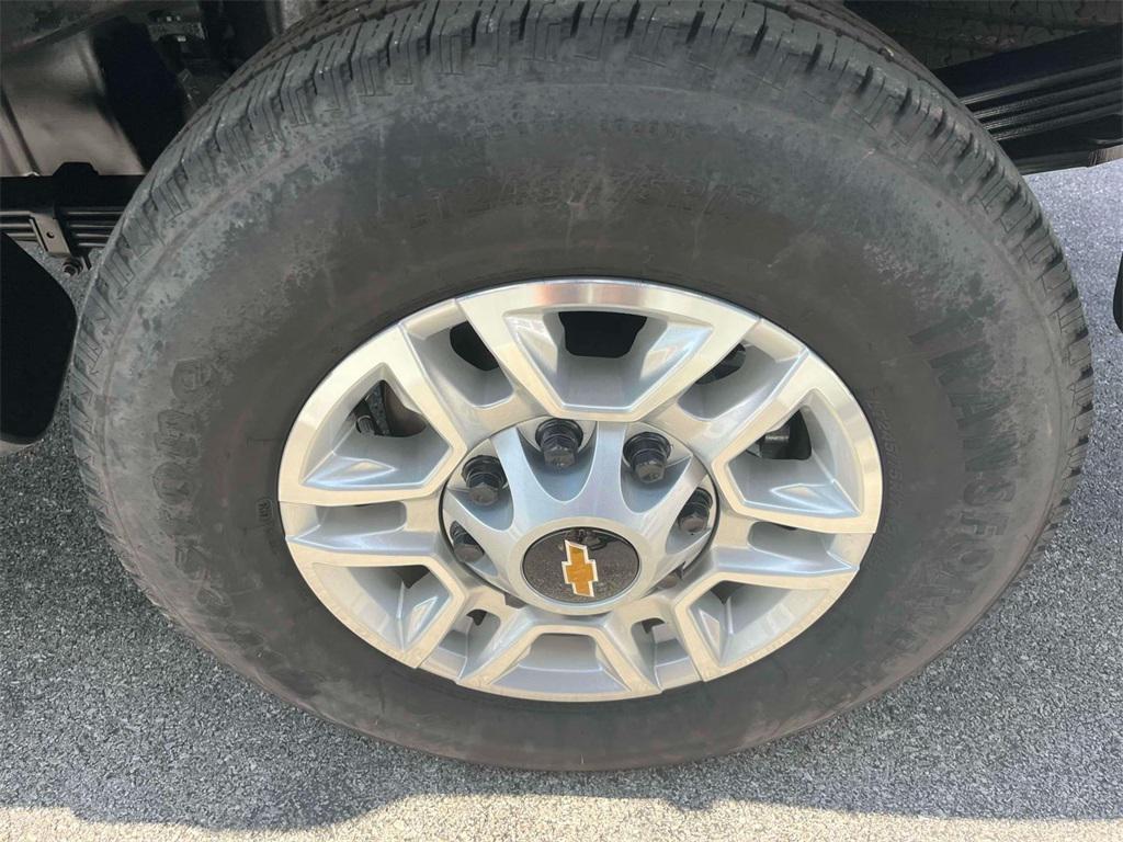 used 2025 Chevrolet Silverado 2500 car, priced at $47,638