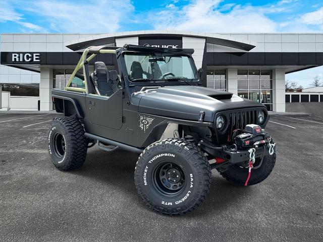 used 1998 Jeep Wrangler car, priced at $15,648