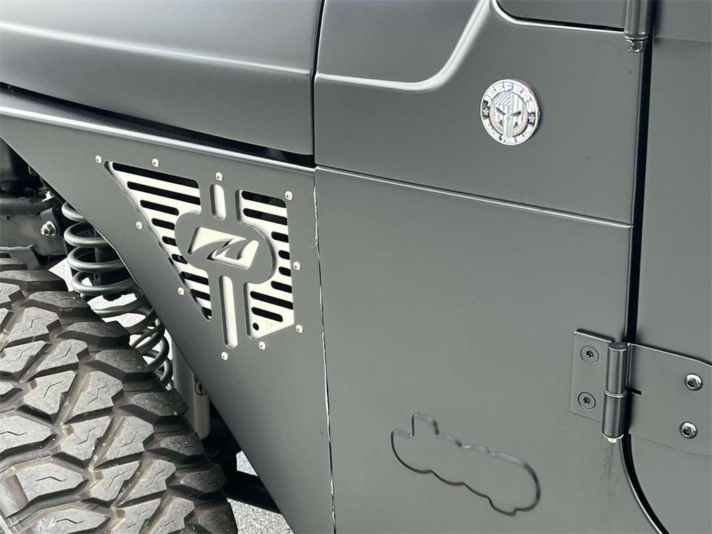 used 1998 Jeep Wrangler car, priced at $13,318