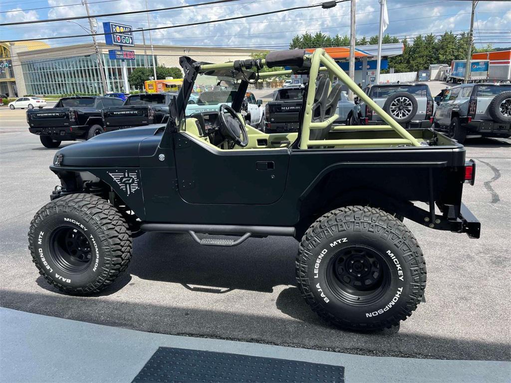used 1998 Jeep Wrangler car, priced at $13,318