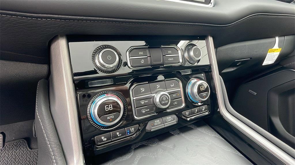 new 2024 GMC Yukon XL car, priced at $89,950