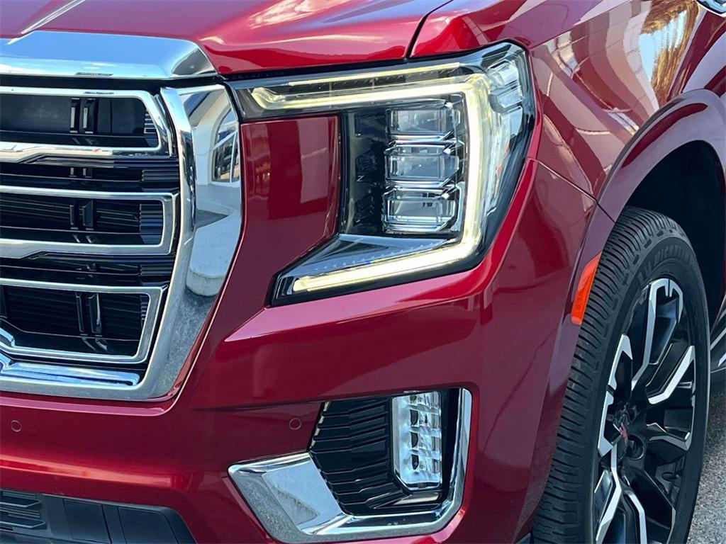 used 2022 GMC Yukon XL car, priced at $49,953