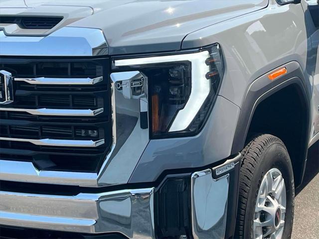 new 2025 GMC Sierra 2500 car, priced at $69,099