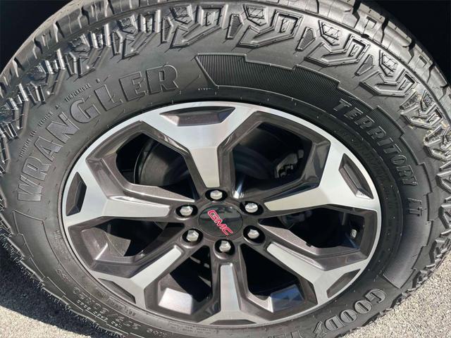 new 2025 GMC Yukon car, priced at $97,995