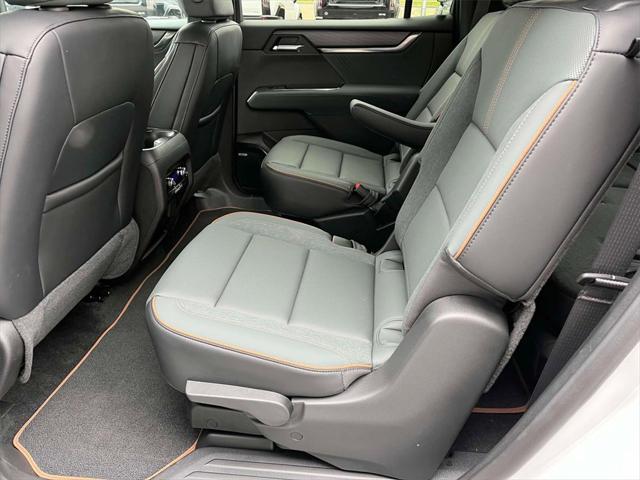new 2025 GMC Acadia car, priced at $54,095
