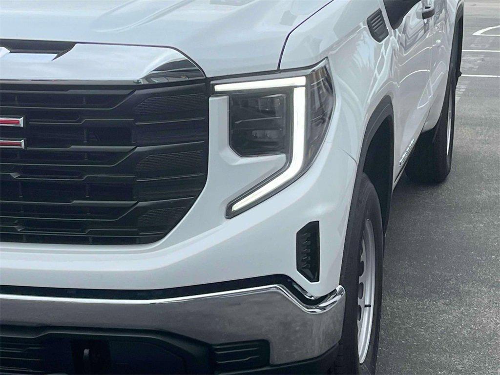 new 2024 GMC Sierra 1500 car, priced at $41,847