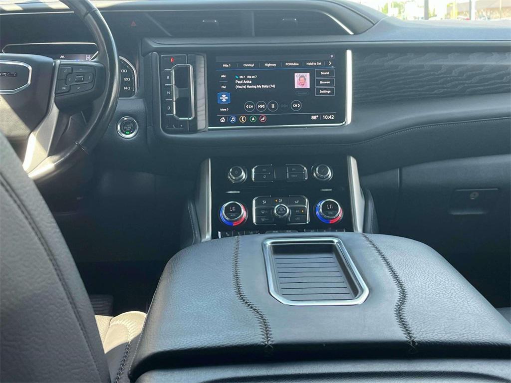 used 2021 GMC Yukon XL car, priced at $48,908