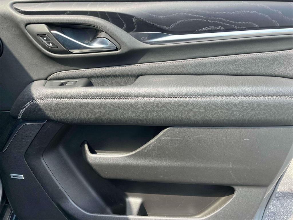 used 2021 GMC Yukon XL car, priced at $48,908