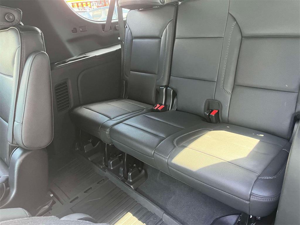 used 2021 GMC Yukon XL car, priced at $48,908