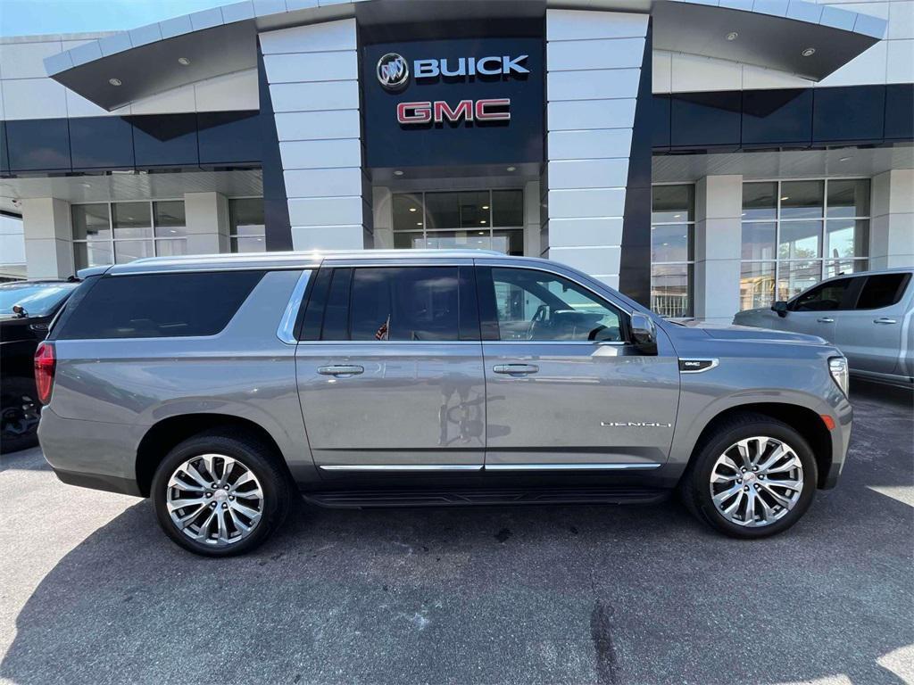 used 2021 GMC Yukon XL car, priced at $48,908