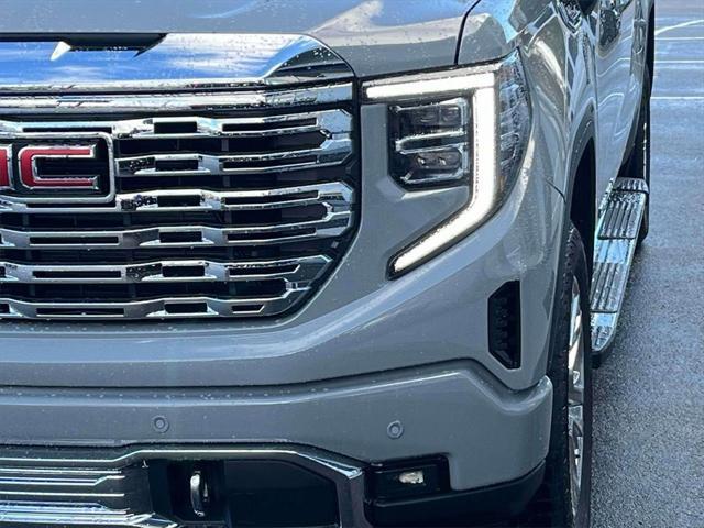 new 2025 GMC Sierra 1500 car, priced at $70,210