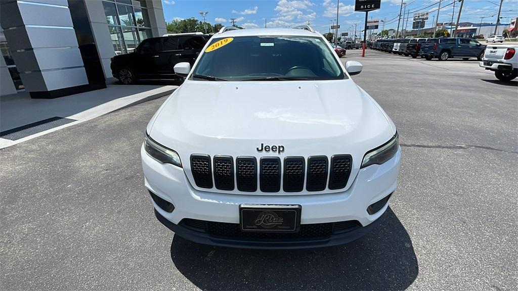 used 2019 Jeep Cherokee car, priced at $16,567