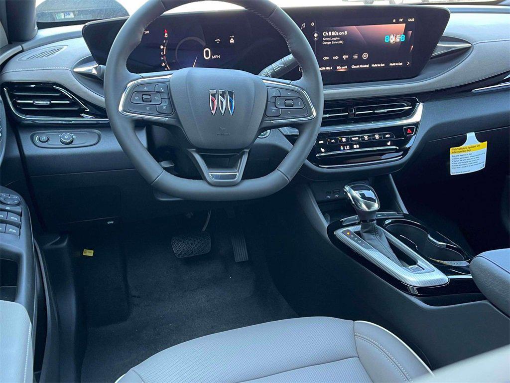 new 2025 Buick Envista car, priced at $31,039