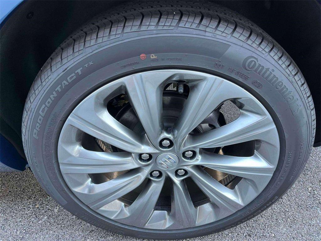 new 2025 Buick Envista car, priced at $31,039