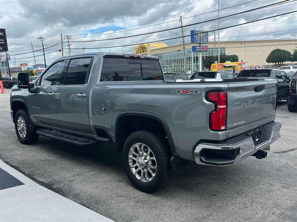 used 2024 Chevrolet Silverado 2500 car, priced at $67,567