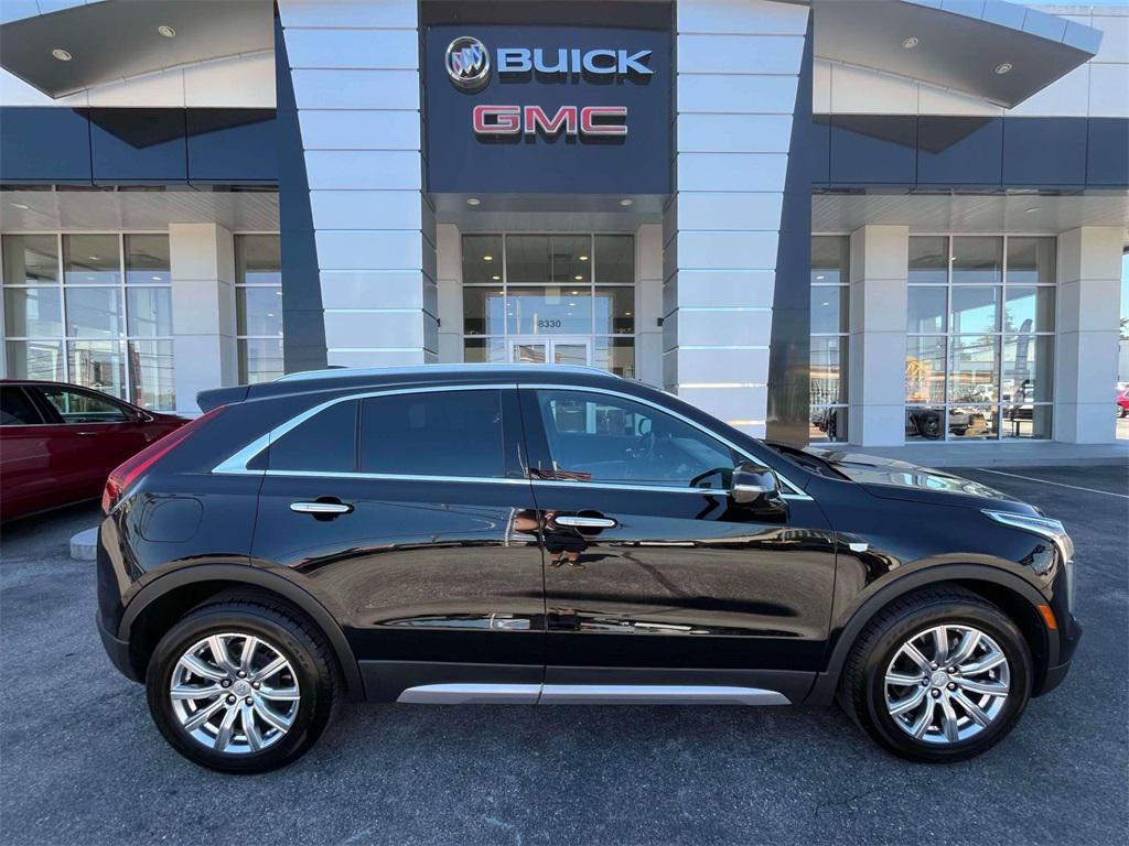 used 2022 Cadillac XT4 car, priced at $25,812