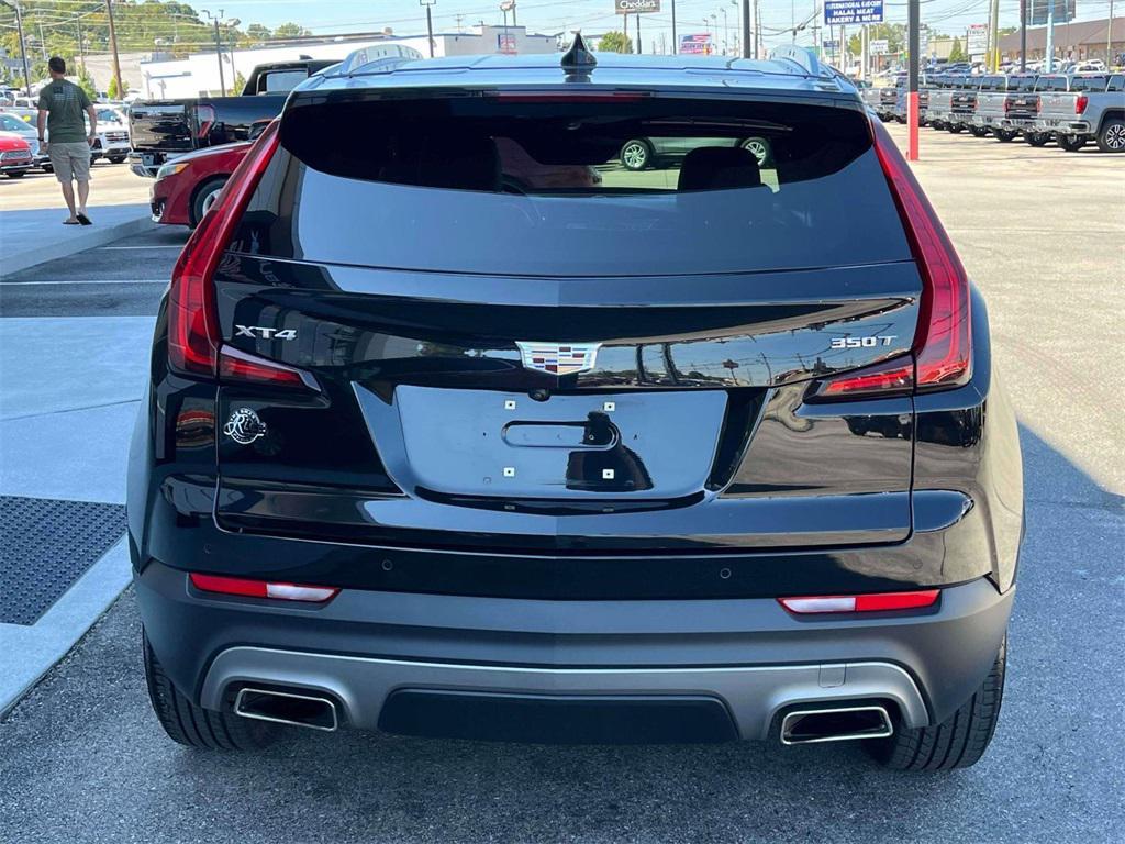 used 2022 Cadillac XT4 car, priced at $25,812