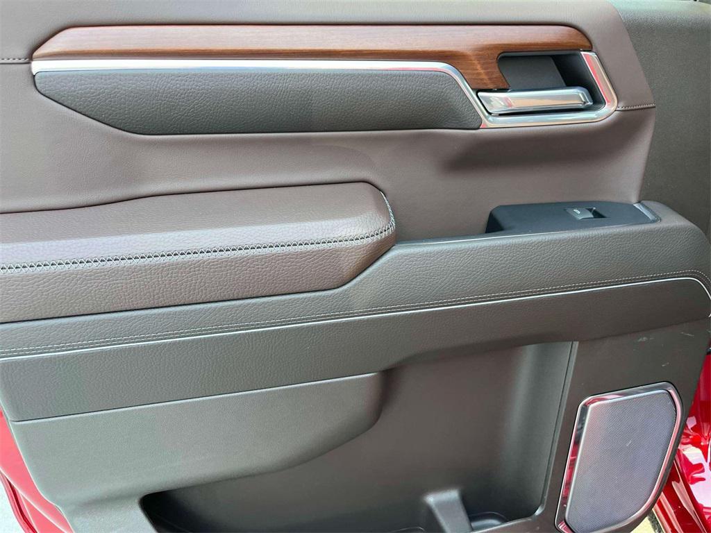 used 2023 GMC Sierra 1500 car, priced at $53,386