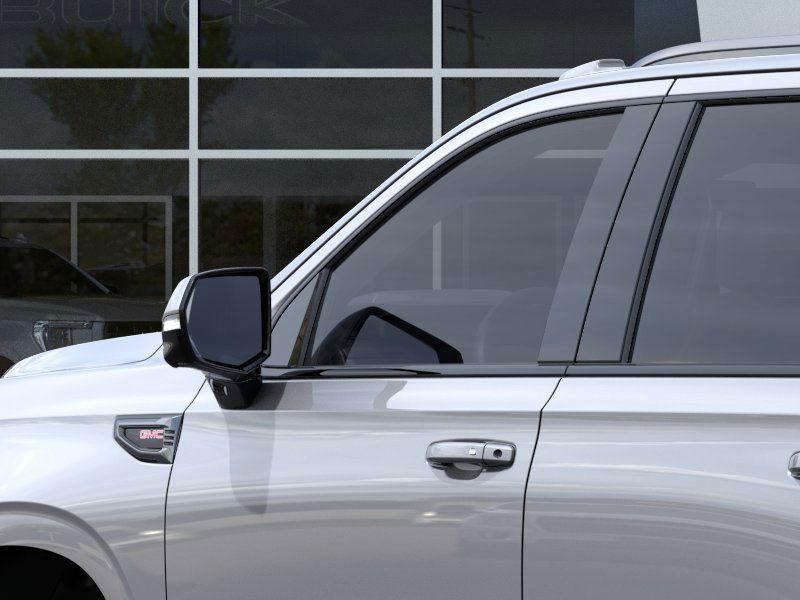 new 2025 GMC Yukon car, priced at $89,680
