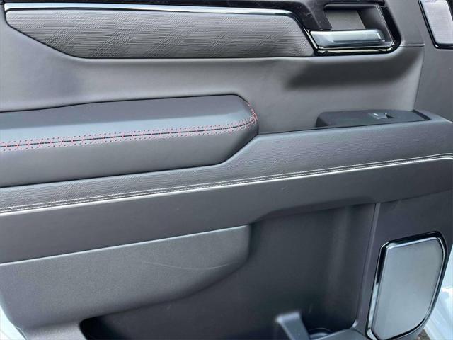 new 2025 GMC Sierra 1500 car, priced at $78,041