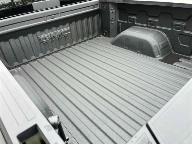 new 2025 GMC Sierra 1500 car, priced at $61,938