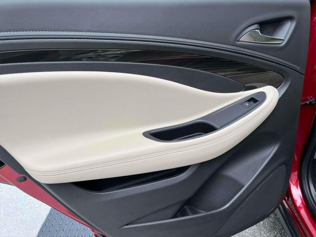 used 2019 Buick Envision car, priced at $22,354